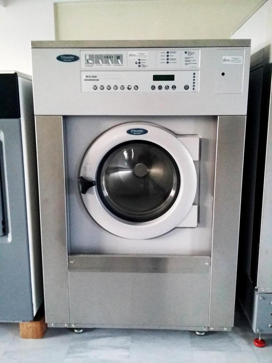 %Professional washer Electrolux 1103 E 17 kg