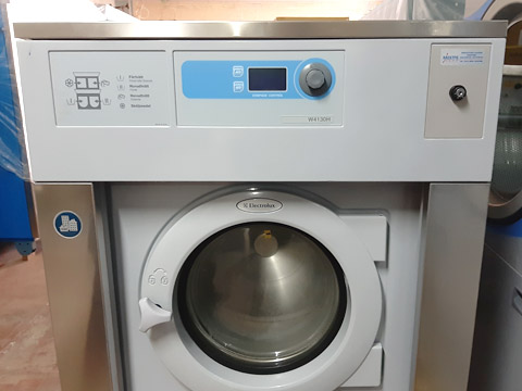 Επαγγελματικό πλυντήριο Electrolux W4130H 17 κιλών